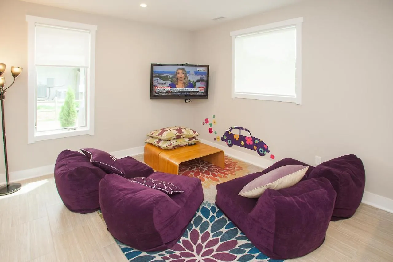 Sweet Sojourn Villa Virginia Beach Holiday home